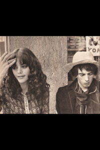 Anti Star Tina Aumont